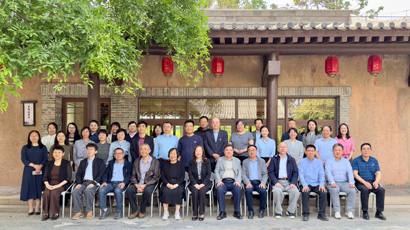 8會議合照 原照 拷貝_副本.jpg